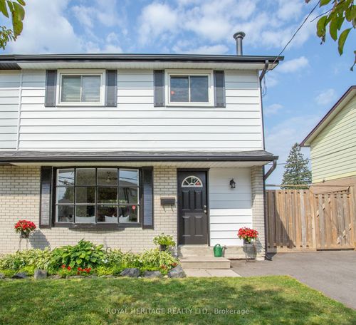 1362 Lakefield St, Oshawa, ON, L1J3Y7 | Card Image