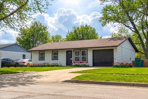 115 Fairlane Dr, Joliet, IL, 60435-5213 | Card Image