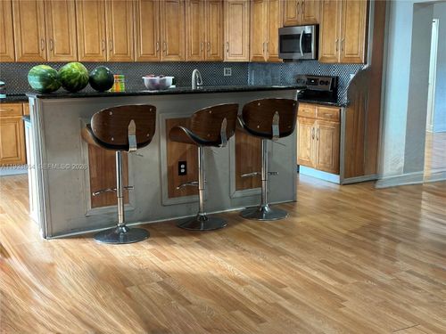 2860 Nw 207th St, Miami Gardens, FL, 33056-1433 | Card Image