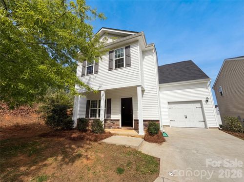8321 Candlenut Ln, Charlotte, NC, 28215-7621 | Card Image