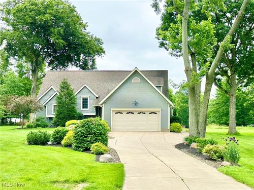 901 Beachler Road, Tallmadge, OH, 44278 | Card Image