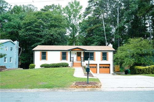 1572 Darwen Ln, Tucker, GA, 30084-7913 | Card Image