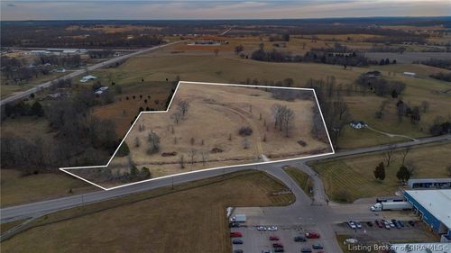 702 Becks Mill Rd, Salem, IN, 47167-6663 | Card Image