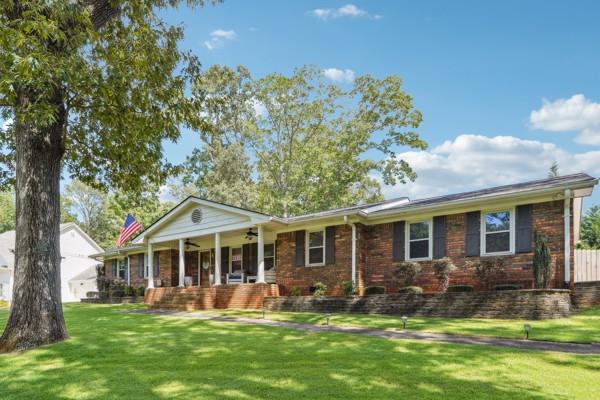 Frontier Dr, Sugar Hill, GA 30518