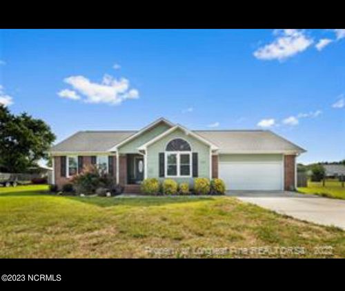 8209 Rockfish Road, Raeford, NC, 28376 | Card Image