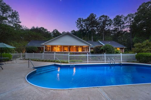 102 Caveson Dr, Summerville, SC, 29483-4905 | Card Image