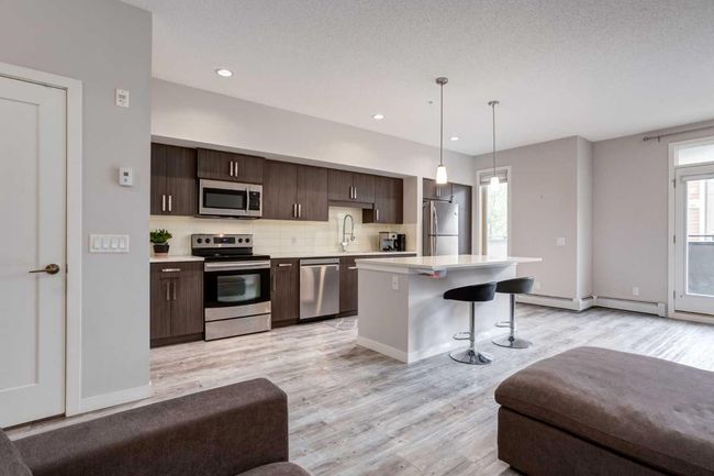 210 - 7 Westpark Common Sw, Condo with 2 bedrooms, 3 bathrooms and 1 parking in Calgary AB | Image 12