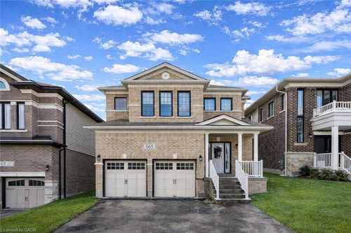 565 Florencedale Cres, Kitchener, ON, N2R0N3 | Card Image