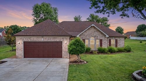 1015 Rutherford Way, Hendersonville, TN, 37075-8875 | Card Image