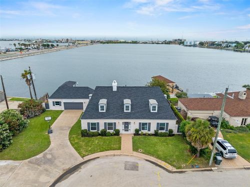 36 S Shore Drive, Galveston, TX, 77554 | Card Image