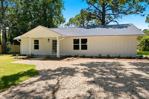 144 21st Ave, Apalachicola, FL, 32320-1543 | Card Image