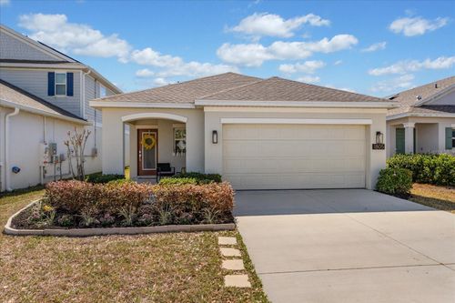 1805 Heart Lake Dr, Groveland, FL, 34736-8147 | Card Image