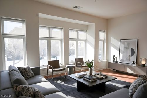 apt-207-350 S Broad St, Trenton, NJ, 08608-2524 | Card Image