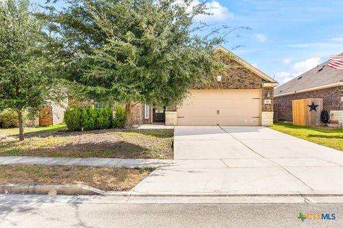 330 Callalily, New Braunfels, TX, 78132-5192 | Card Image