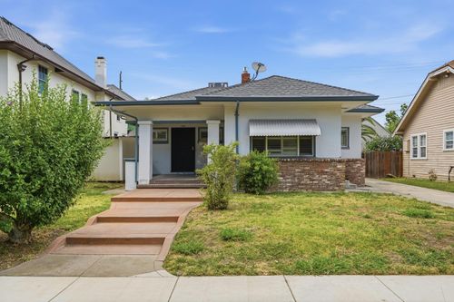1061 W Willow St, Stockton, CA, 95203-1738 | Card Image