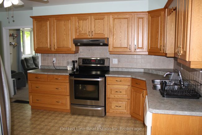 1076 2 Nd Concession Rd Enr, House other with 3 bedrooms, 1 bathrooms and 6 parking in Langton ON | Image 9