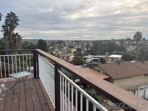 944 Maya St, Spring Valley, CA, 91977 | Card Image