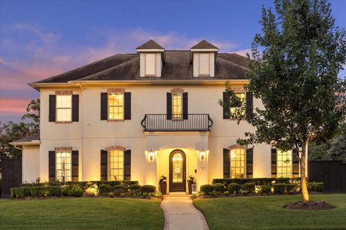 402 Mignon Ln, Houston, TX, 77024-4704 | Card Image