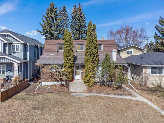 2008 20 Avenue Nw, Home with 5 bedrooms, 3 bathrooms and 3 parking in Calgary AB | Image 6