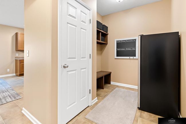 2204 Hummingbird Dr, House other with 5 bedrooms, 4 bathrooms and 3 parking in Bellevue NE | Image 28