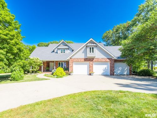 12 Oak Creek Dr, East Peoria, IL, 61611-4823 | Card Image