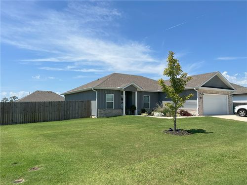307 N Wyandotte St, Farmington, AR, 72730-6012 | Card Image