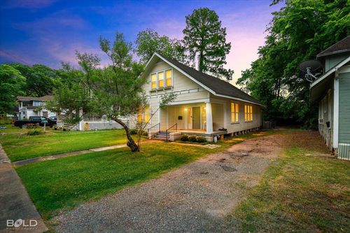 1065 Eustis St, Shreveport, LA, 71104-2024 | Card Image