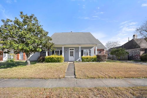 5933 Woodlawn Park Ct, Baton Rouge, LA, 70817-3059 | Card Image