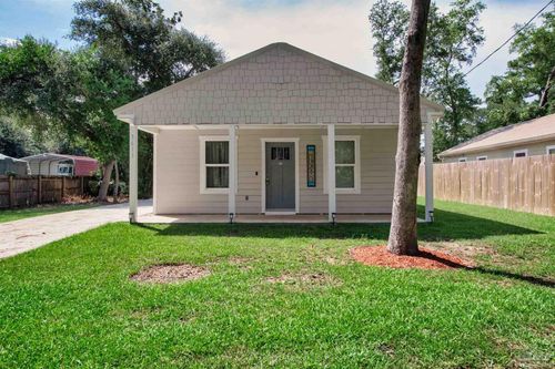 3611 Stonewall Ave, Pensacola, FL, 32507-2748 | Card Image