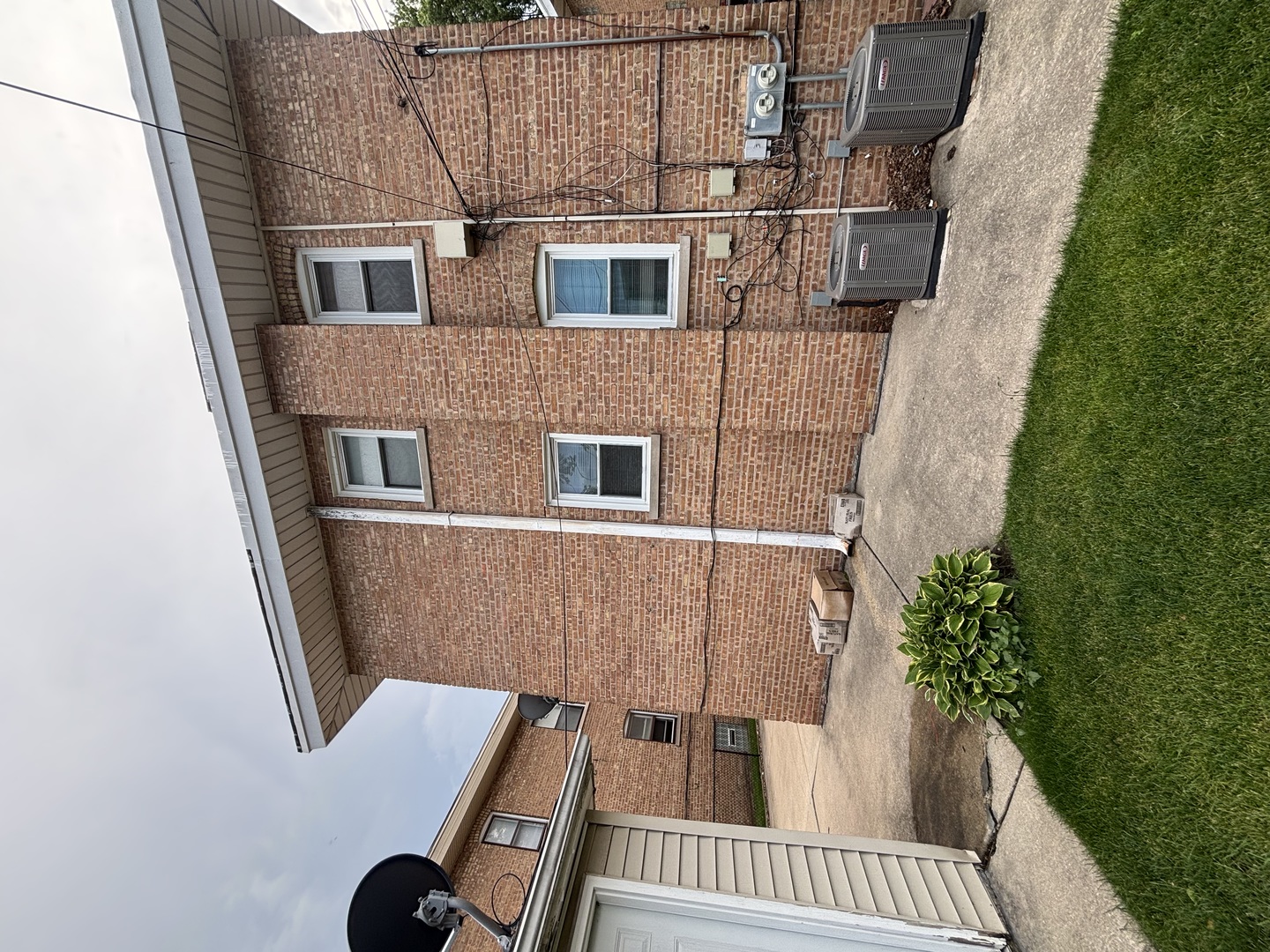Residential Income in Evergreen Park 5