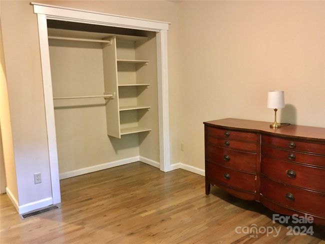 18 - 16-18 Cowan Ln, House other with 4 bedrooms, 4 bathrooms and null parking in Fairview NC | Image 12