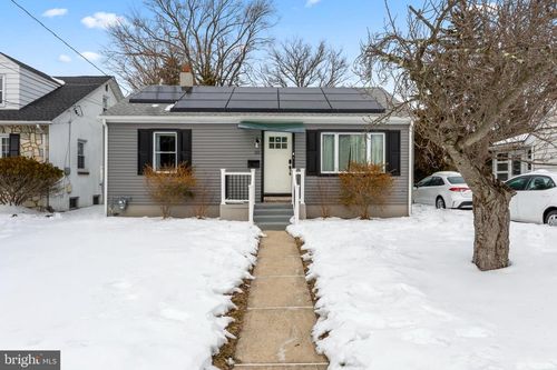 20 Steinway Ave, Ewing, NJ, 08618-1614 | Card Image