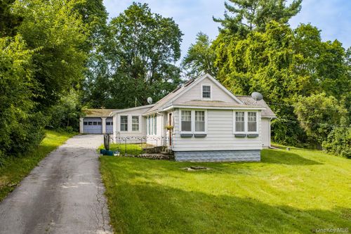 124 Bower Rd, Poughkeepsie, NY, 12603-1114 | Card Image