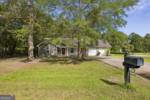 16 Collett Ct, Brunswick, GA, 31523-7880 | Card Image