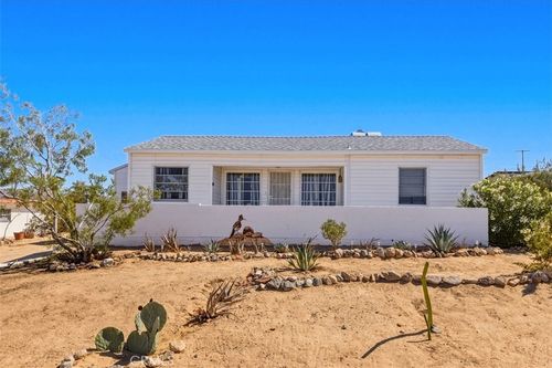 73755 Siesta, Twentynine Palms, CA, 92277 | Card Image