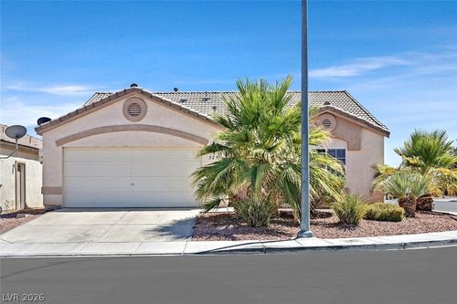 529 Sun Mountain Ave, North Las Vegas, NV, 89031-1383 | Card Image