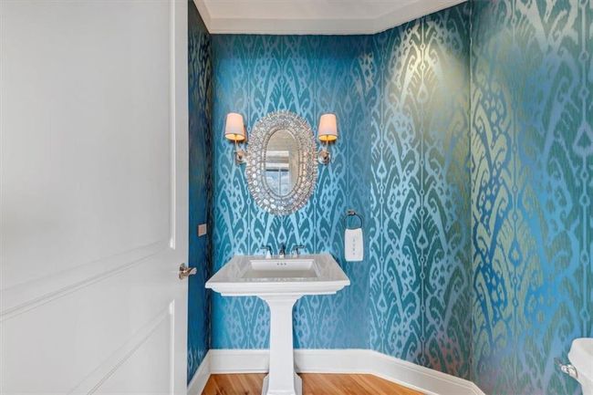 UNIT-3504 - 3344 Peachtree Rd Ne, Condo with 2 bedrooms, 3 bathrooms and 2 parking in Atlanta GA | Image 23