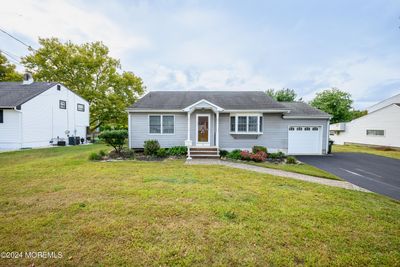 8 Parkview Drive, House other with 3 bedrooms, 2 bathrooms and null parking in Hazlet NJ | Image 1