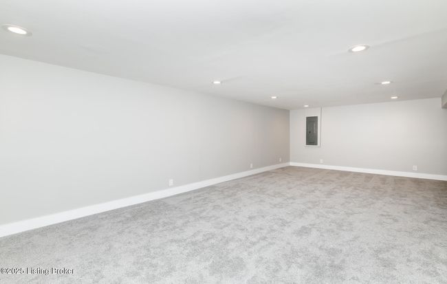 7110 Fox Harbor Rd, House other with 6 bedrooms, 3 bathrooms and null parking in Prospect KY | Image 99