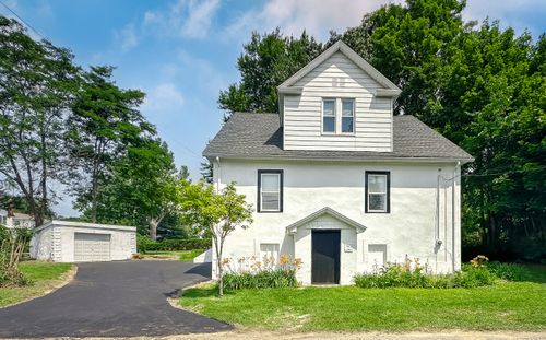 178 Mount Vernon Ave, Watertown, CT, 06779-2245 | Card Image