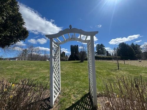1165 N Craftsbury Rd, Craftsbury Cm, VT, 05827-6801 | Card Image