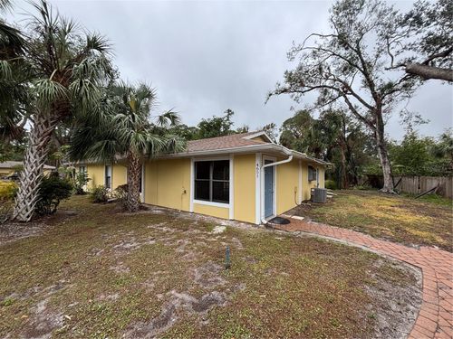 26-4651 Summerwind Dr, SARASOTA, FL, 34234-3960 | Card Image