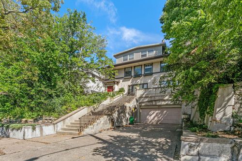 2-400 W Franklin Ave, Minneapolis, MN, 55405-3197 | Card Image