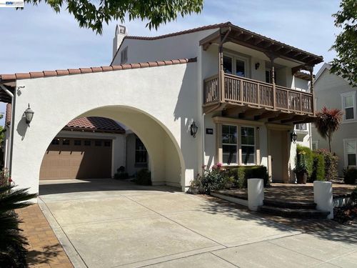 3124 Sweetviolet Dr, San Ramon, CA, 94582-5001 | Card Image