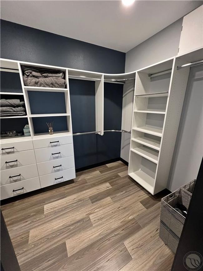 Main closet with incredible space | Image 28