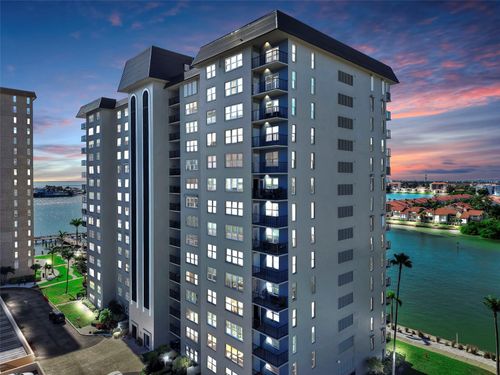 apt-603-5220 Brittany Dr S, ST PETERSBURG, FL, 33715-1528 | Card Image