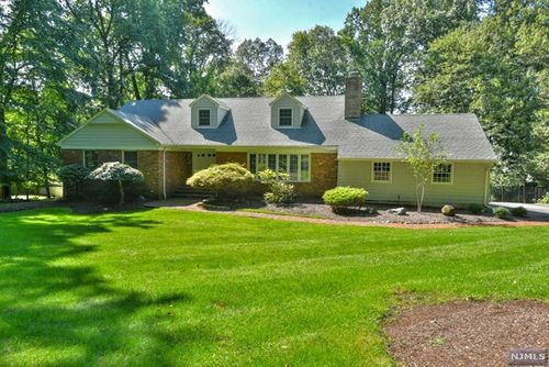 15 Plymouth Drive, Upper Saddle River, NJ, 07458 | Card Image