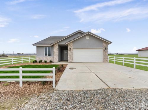 28102 Valley West Rd, Taft, CA, 93268 | Card Image