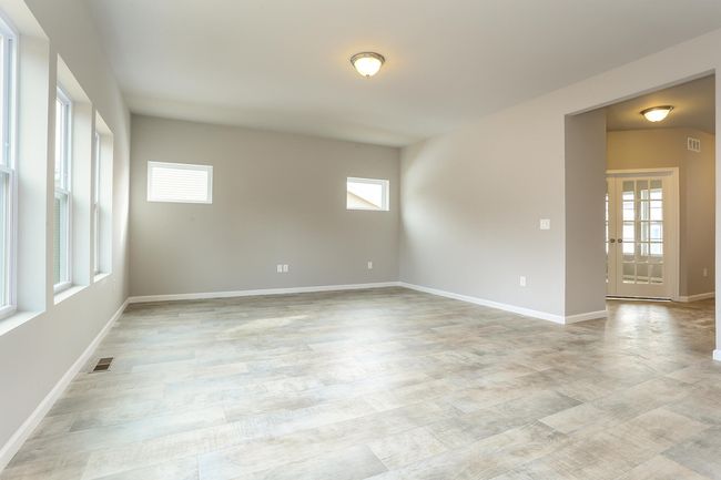 3- Living Room AOK187-E2390-3 | Image 5