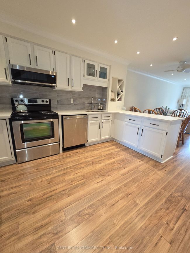 24 - 4 Paradise Blvd, Condo with 2 bedrooms, 2 bathrooms and 1 parking in Brechin ON | Image 6